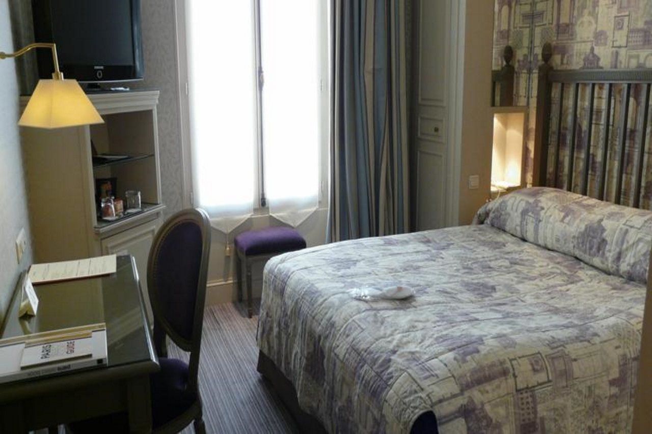 Arioso Hotel Párizs Szoba fotó
